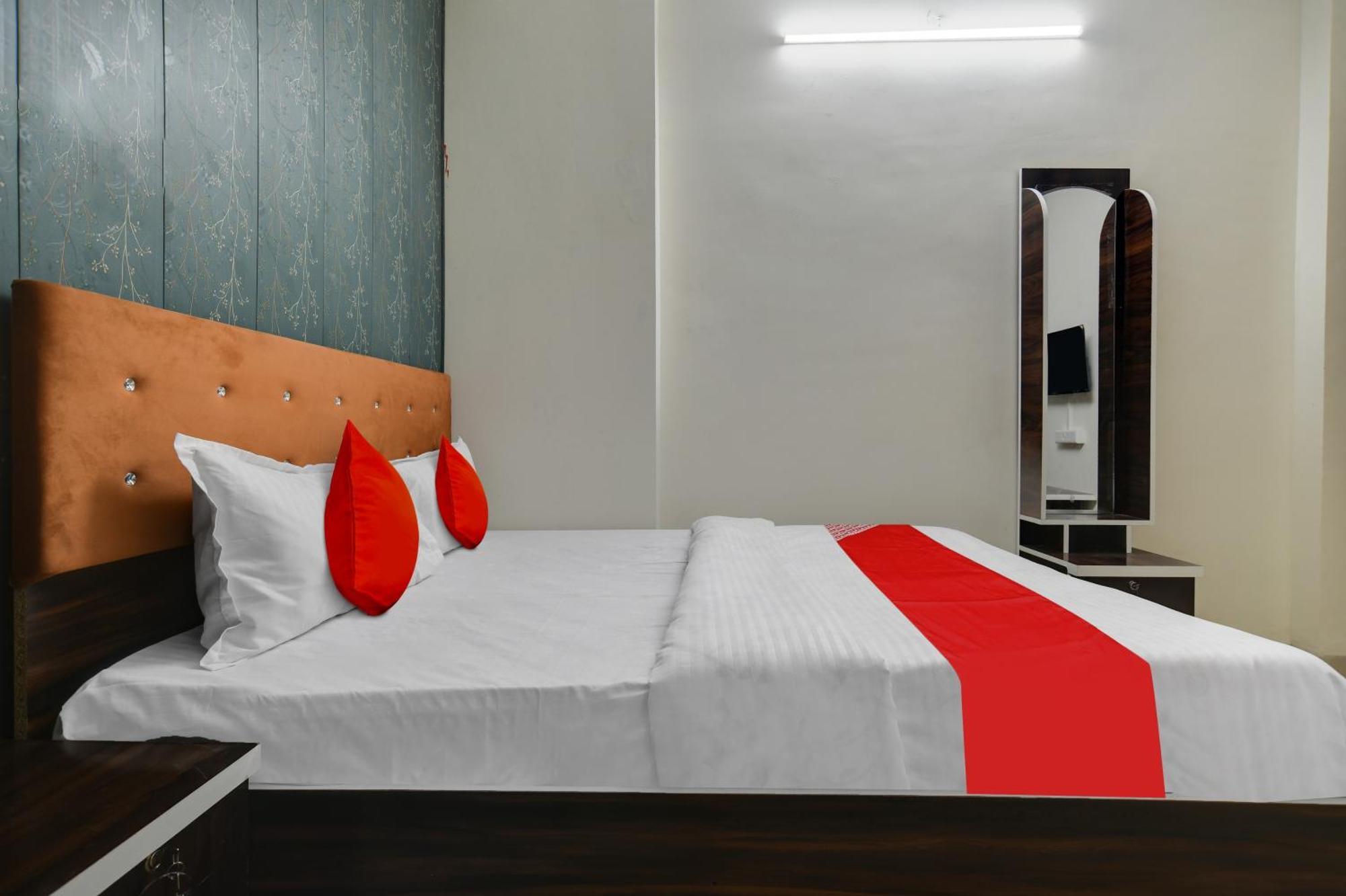 Hotel O Nitya إندور المظهر الخارجي الصورة