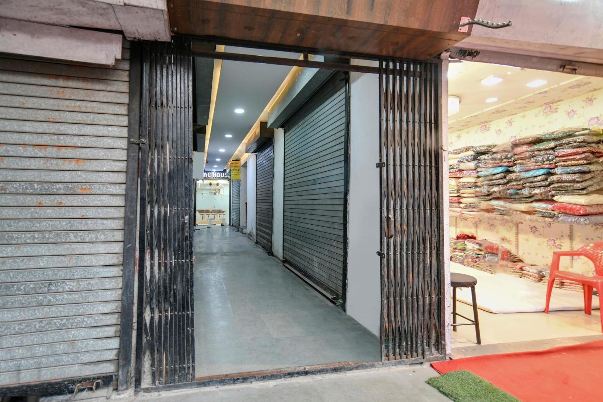 Hotel O Nitya إندور المظهر الخارجي الصورة