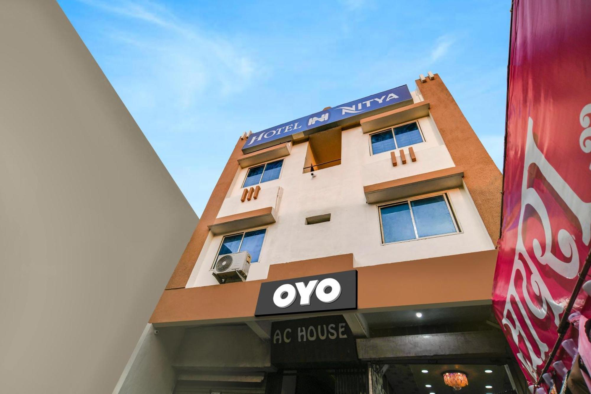Hotel O Nitya إندور المظهر الخارجي الصورة